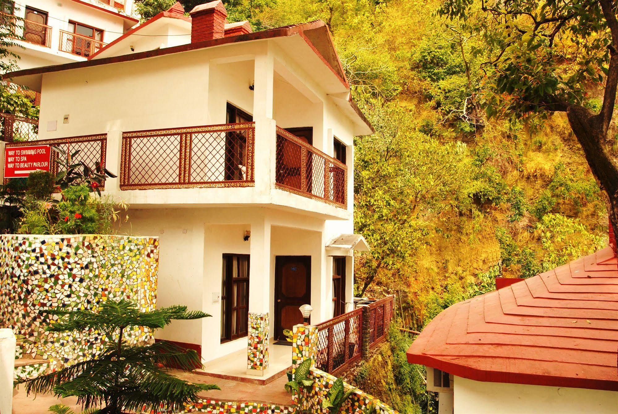 Ganga Beach Resort Risikés Kültér fotó