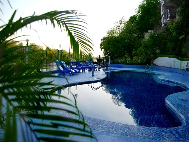 Ganga Beach Resort Risikés Kültér fotó