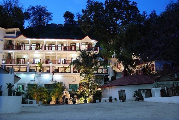 Ganga Beach Resort Risikés Kültér fotó